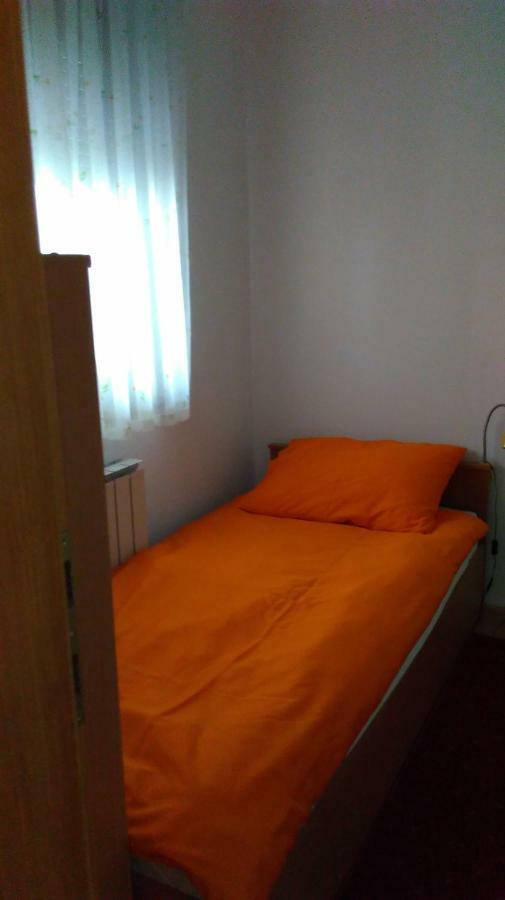 New Point Appartement Zagreb Buitenkant foto